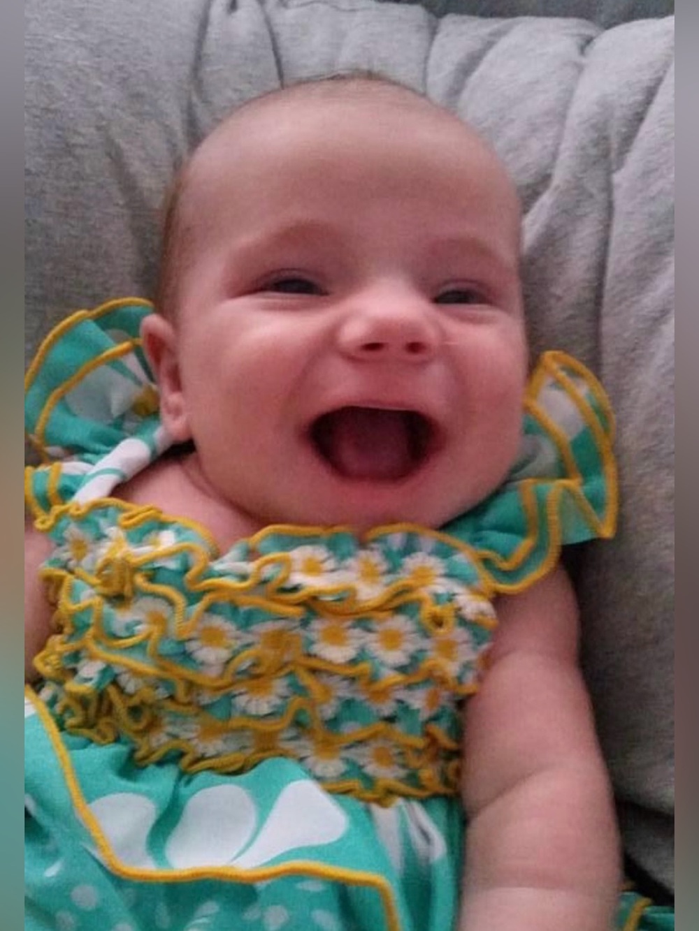 Rare Editions Teal/Yellow & White Daisy Romper Size 0-3 Months- Like New!
